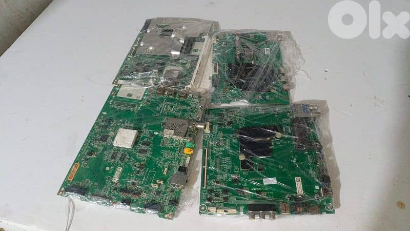بيع led للتلفزيونات و بوردات  نظيفة  اسعار خاصة لاصحاب المصالح 1