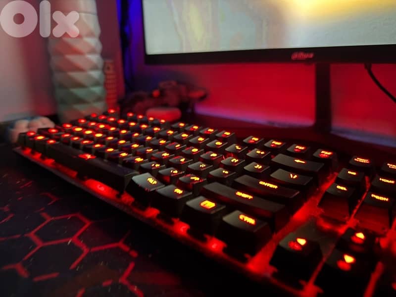 HYPER X KEYBOARD ORIGINAL GLOWING RED 1