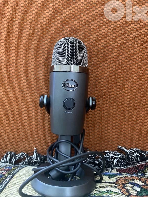 logitech blue yeti nano mic 0