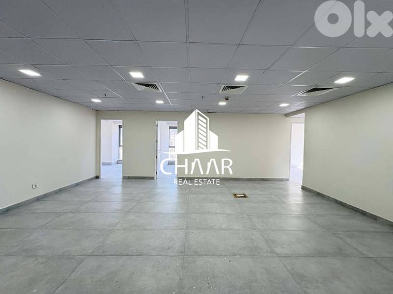 Office for Rent in Corniche Naher - #R2757 0
