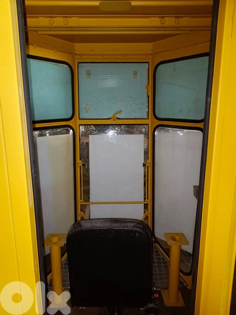 New cabin for Tower crane 1