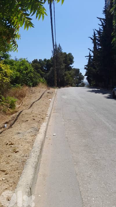 أرض للبيع في الحازمية Land for sale in Hazmieh