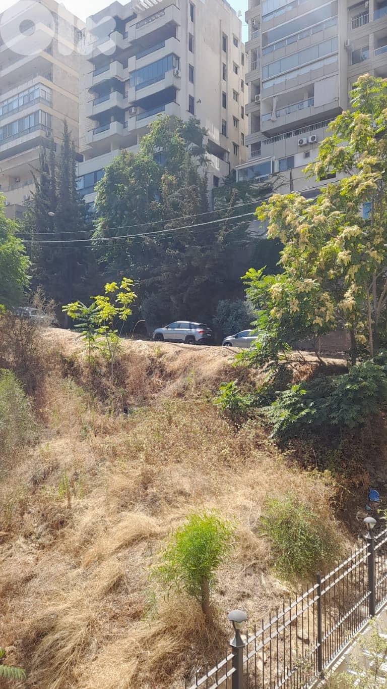 أرض للبيع في الحازمية Land for sale in Hazmieh 1
