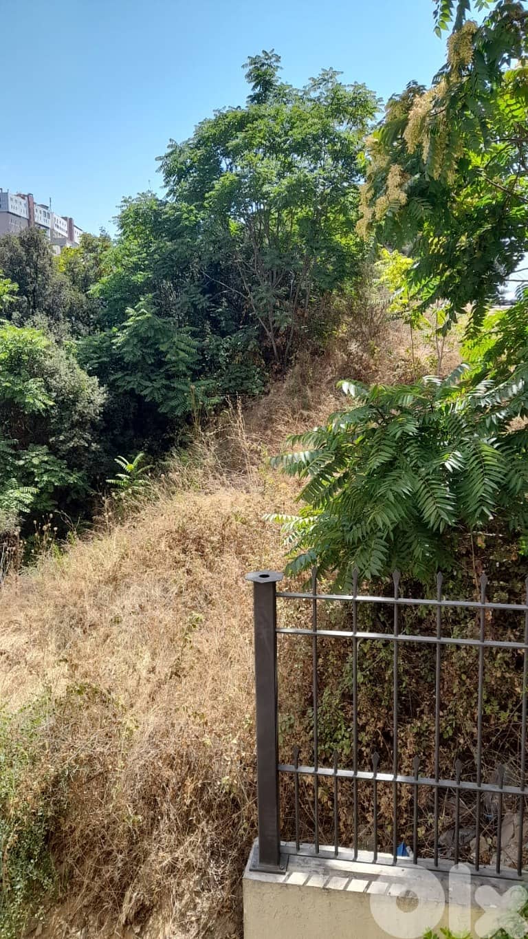 أرض للبيع في الحازمية Land for sale in Hazmieh 4