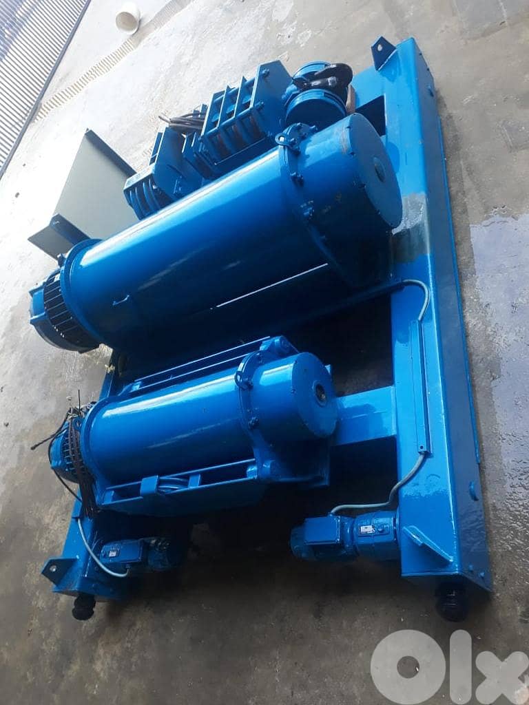 MISIA crane 25T + 5T 4