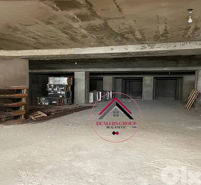 High Ceilings Spacious Warehouse for sale in Ramlet el Bayda - Beirut 0