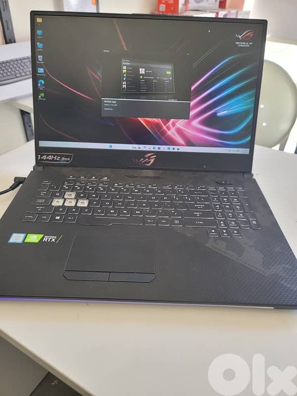 Asus Rog Strix 0