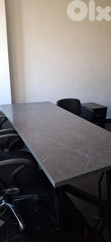 Dinning Table 0