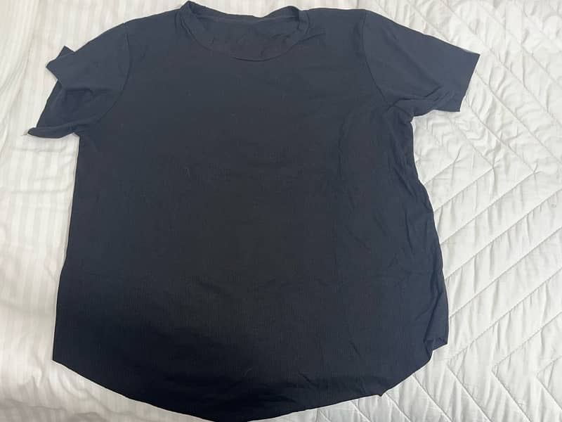 basic white top 0