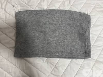 grey and white tube top