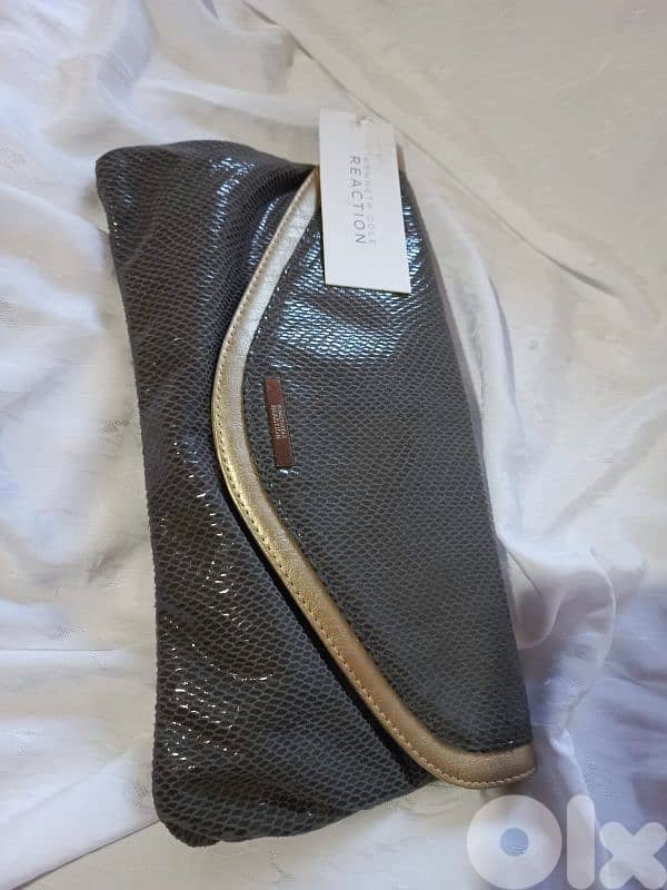 Kenneth cole 0