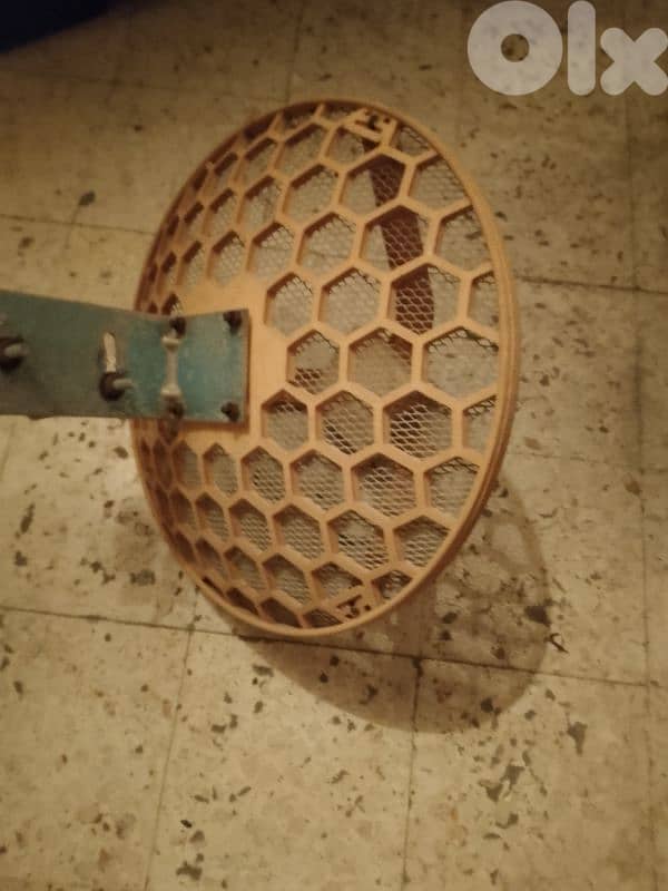 wireless internet dish /صحن لاقط للنت 0