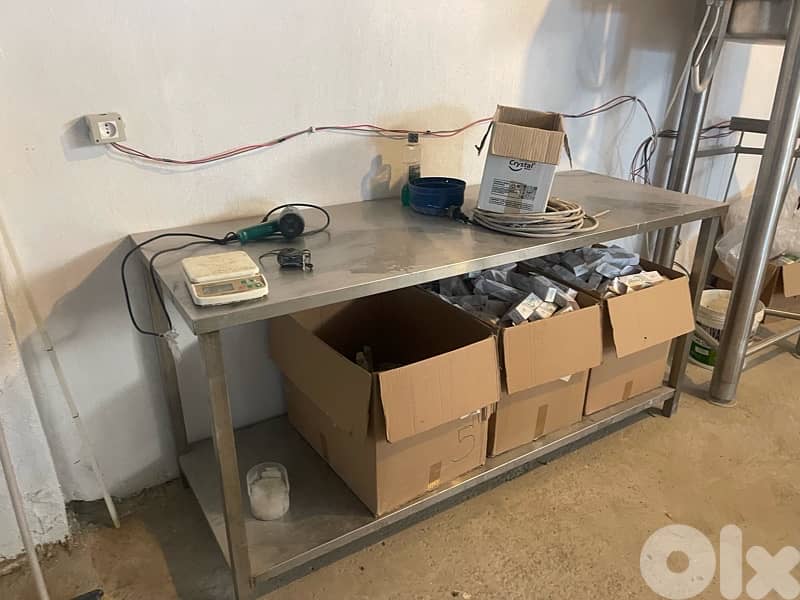 معدات صناعية مستعملة للبيع 4