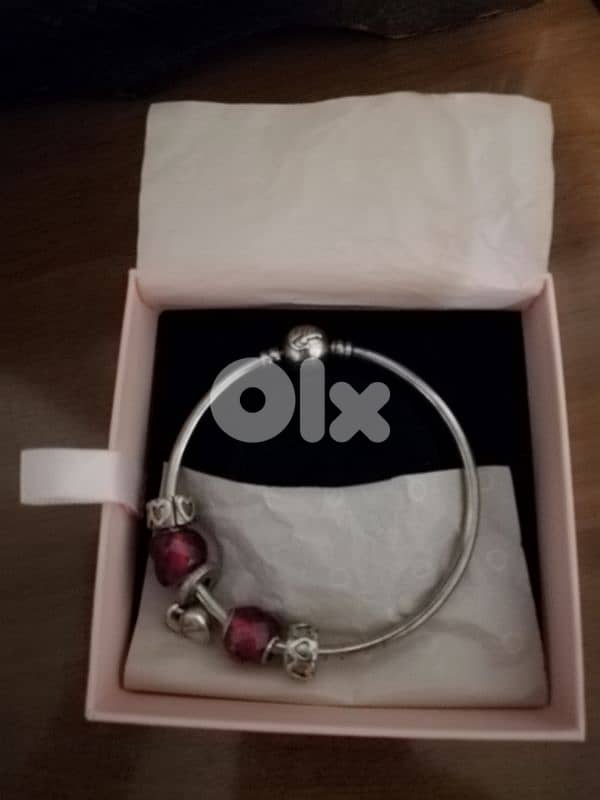 Pandora bracelet 0