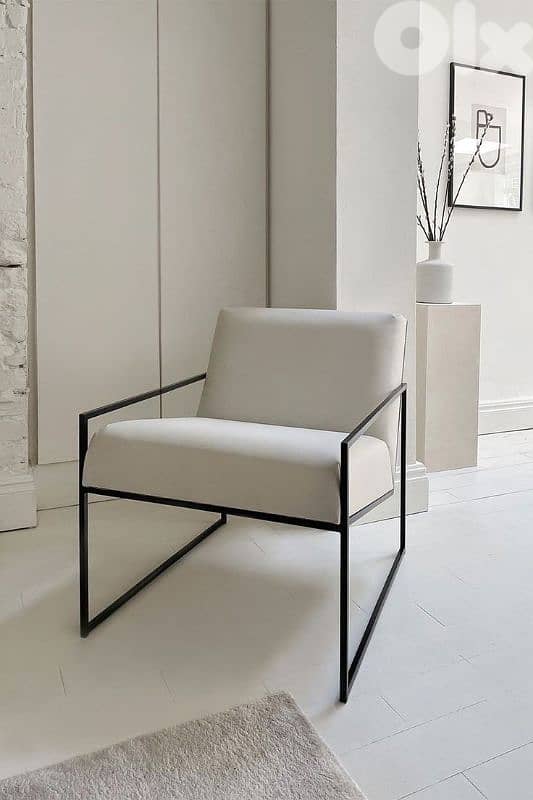 armchair 0