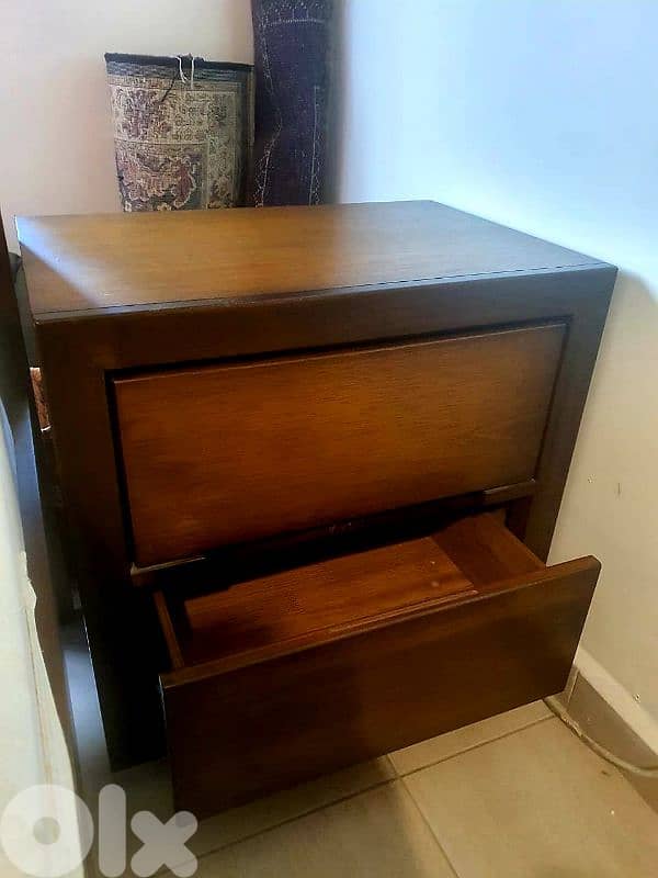 Bedroom great condition (غرفة نوم كاملة بحالة ممتازة) 2