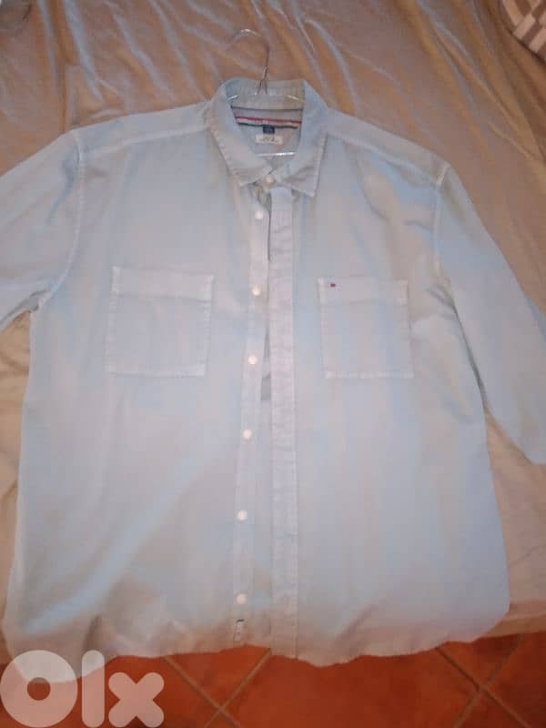 Tommy Hilfiger button up 0