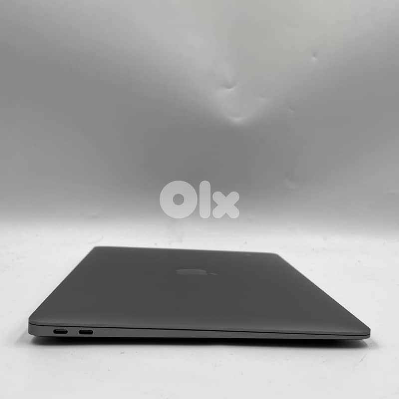 5808-Used Laptop Apple Macbook  Air 2020 A2337 7