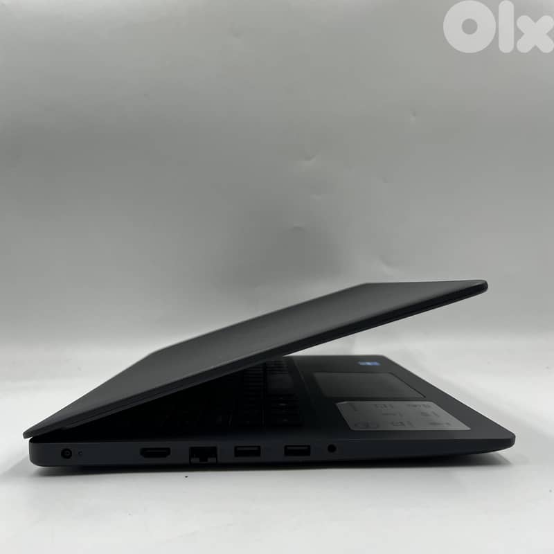 5882- Used Laptop Dell Vostro 3400 12