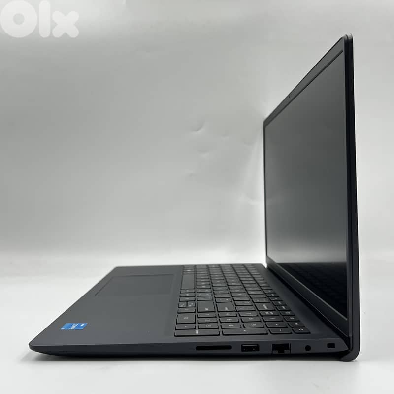 5879-Used Laptop Dell Vostro 3510 1