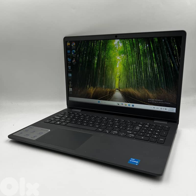 5878- Used Laptop Dell Vostro 3500 0