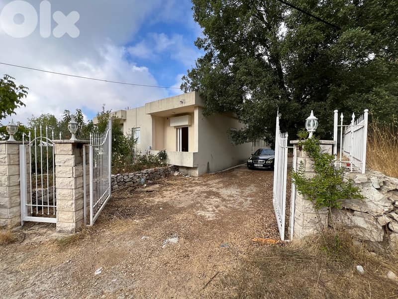 Stand Alone for sale in Annaya - فيلا مستقلة للبيع في عنايا 0