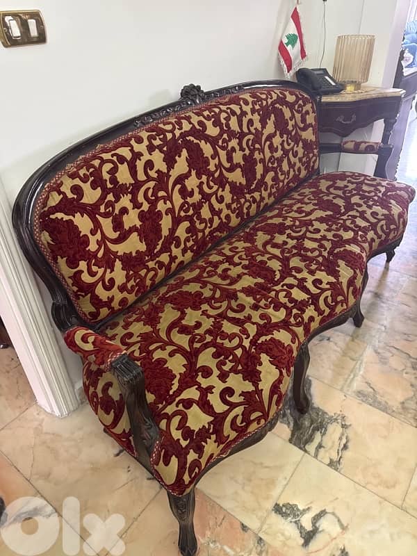 Used Burgundy Chairs & Long Chairs for Sale 2