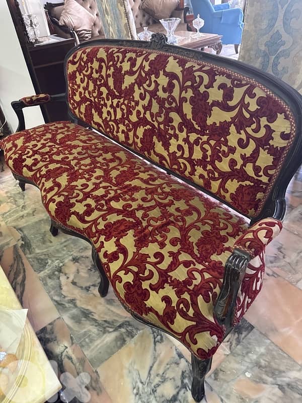 Used Burgundy Chairs & Long Chairs for Sale 3