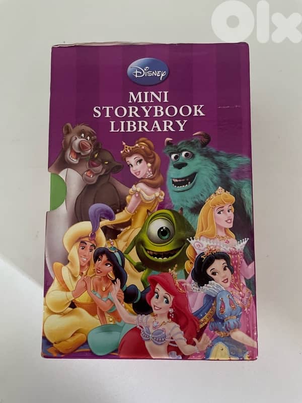 DISNEY SET OF 12 MINI STORYBOOKS 0