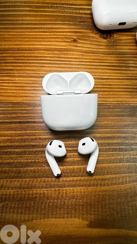 AirPods 4  Nose-cancellation (Original ) 1