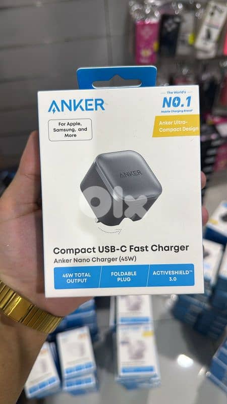 Anker compact Nano usb-c charger 45w 3pin 0