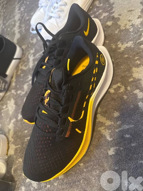 original Sports comfy Nike shoes 0