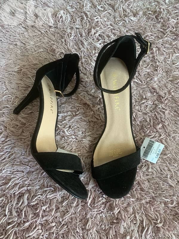 New Black heels size 9 0