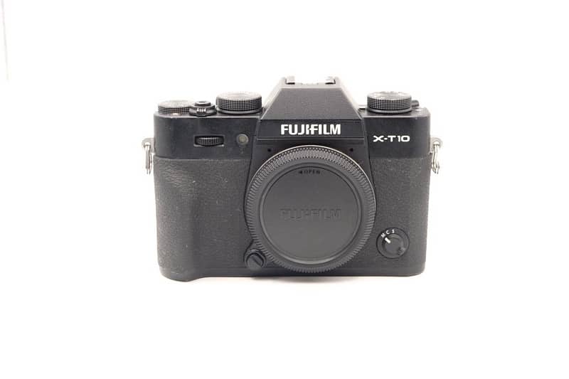 Fujifilm X-T10 Camera Body (used, good condition) 0