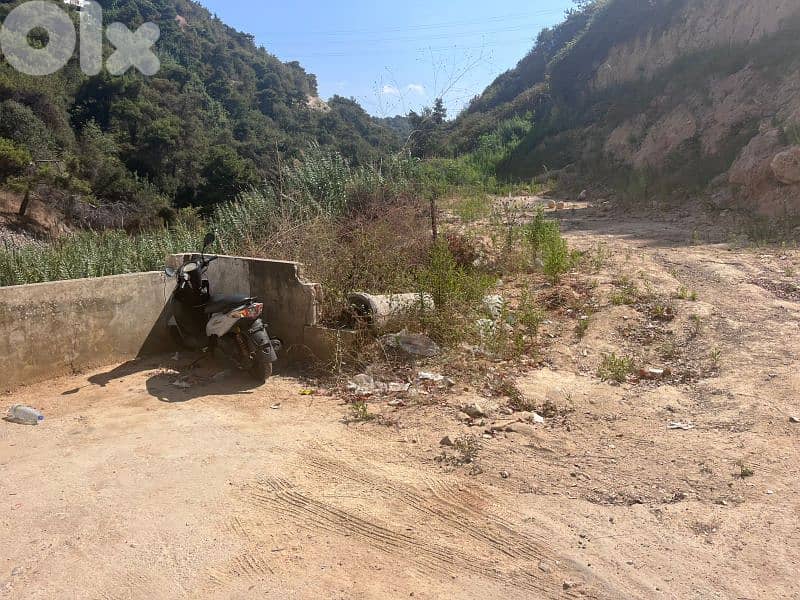 land for sale in awkar أرض للبيع في عوكر 0