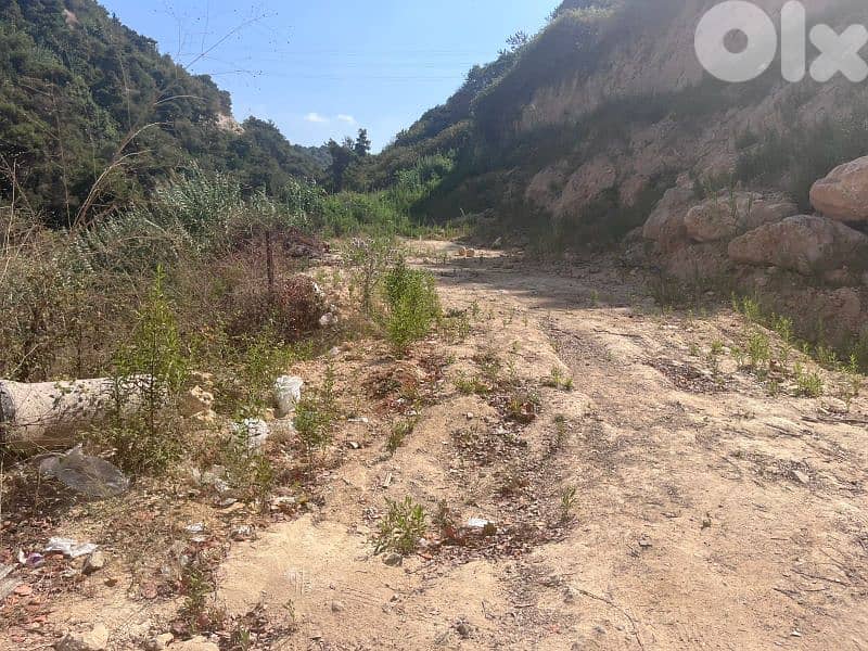land for sale in awkar أرض للبيع في عوكر 8