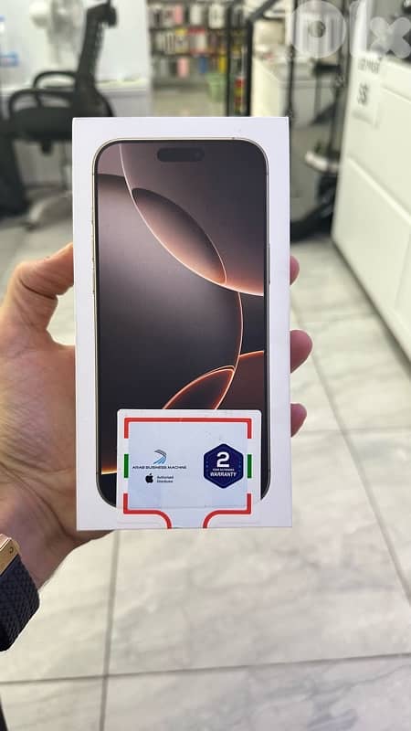 iphone 16 pro max 256G desert 0