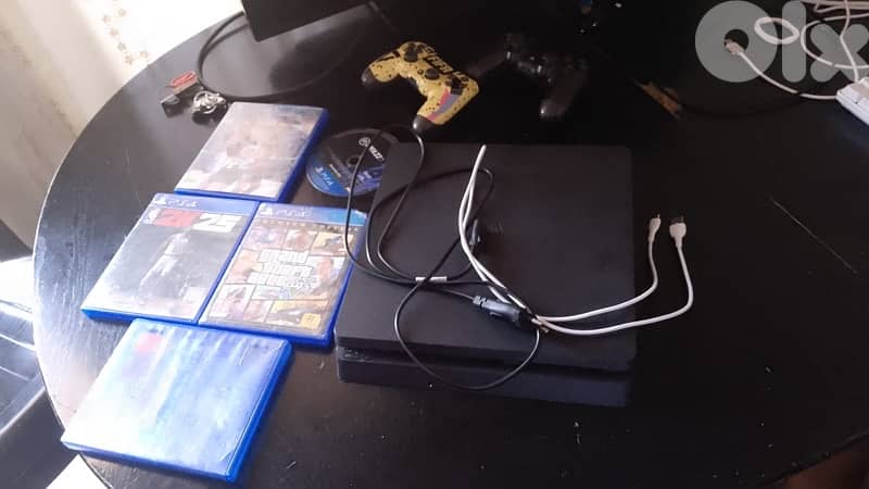 ps4 slim 0