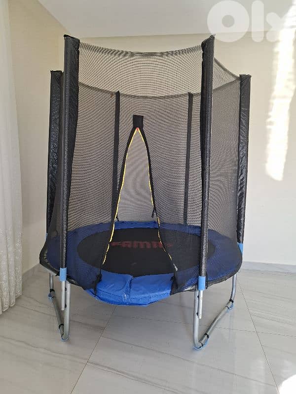Trampoline 0