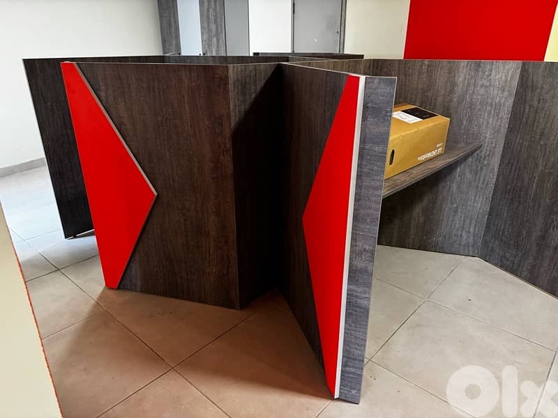 Office desks (barely used) 5