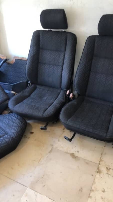 فرش سيارة مرسدس 1