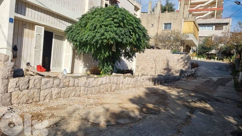 land for sale in ajaltoun أرض للبيع في عجلتون 1