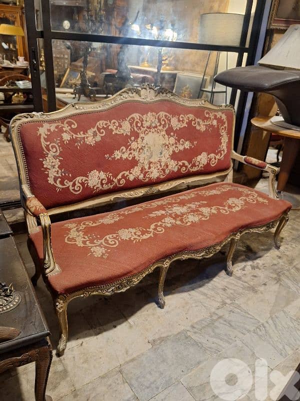 3 pieces salon aubisson 2 handchairs and 1 sofa 2