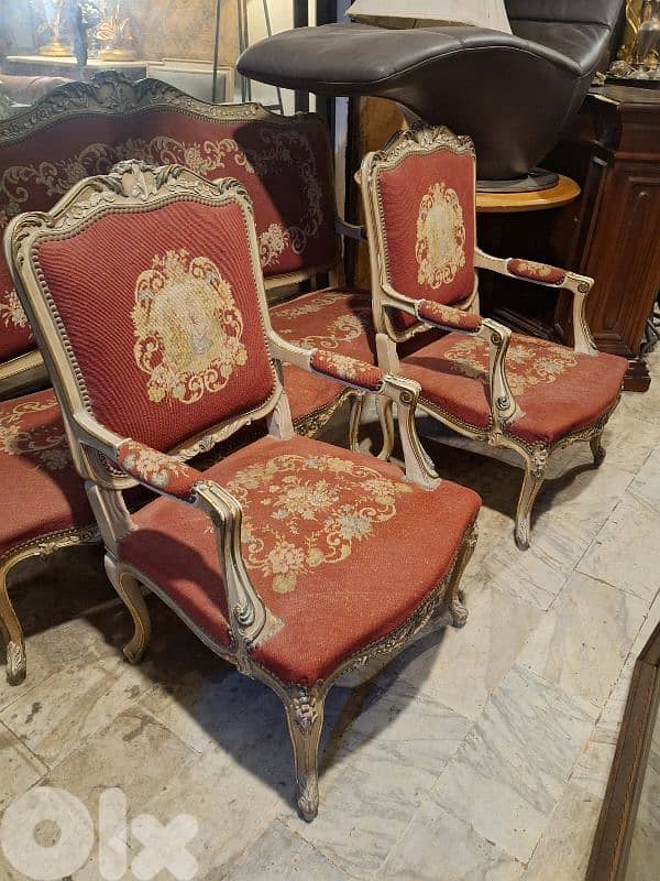 3 pieces salon aubisson 2 handchairs and 1 sofa 6