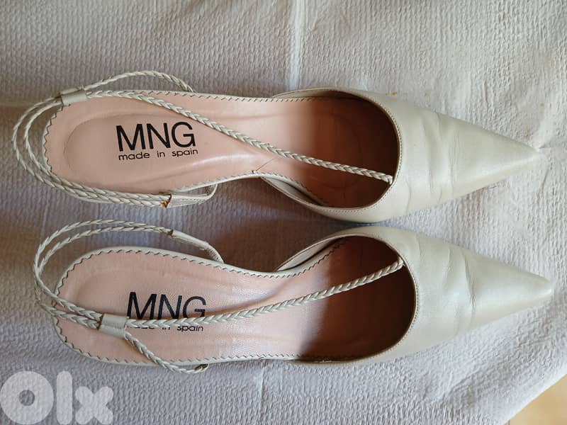 Shoes size 37 6