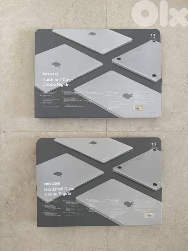 2 Incase Hard Laptop Covers For 13inch MacBook Air 1