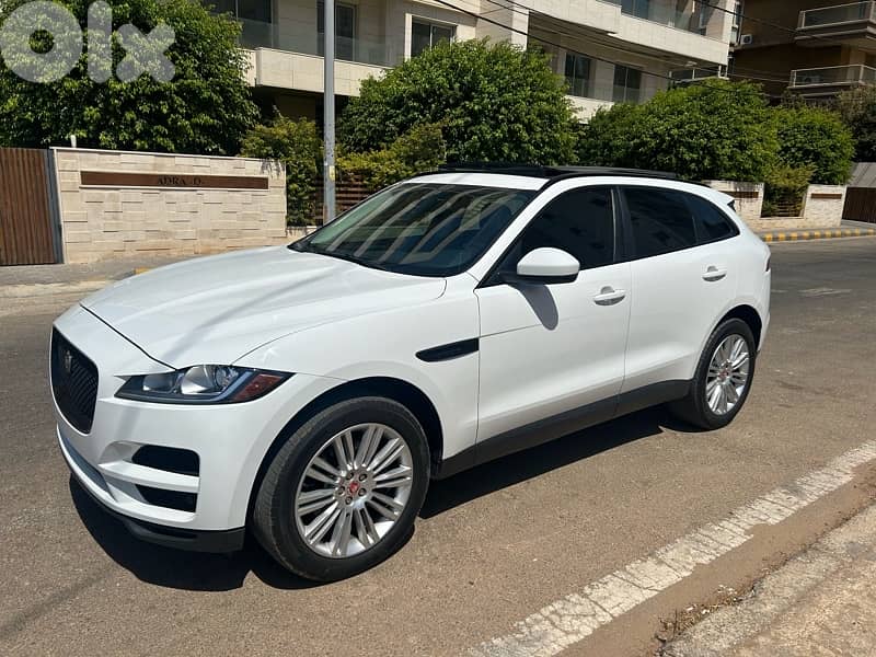Jaguar F-Pace 2017 0