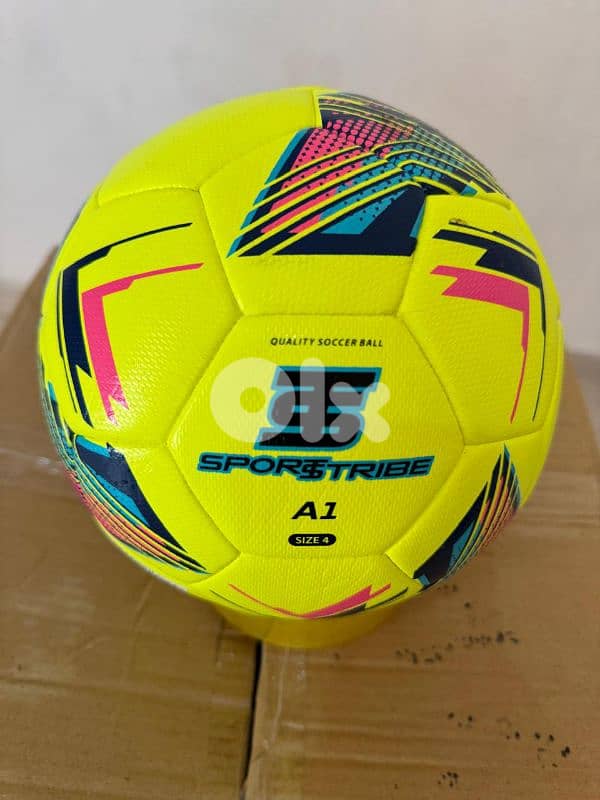“Durable Size 4 Football – Perfect for Training & Matches” 1