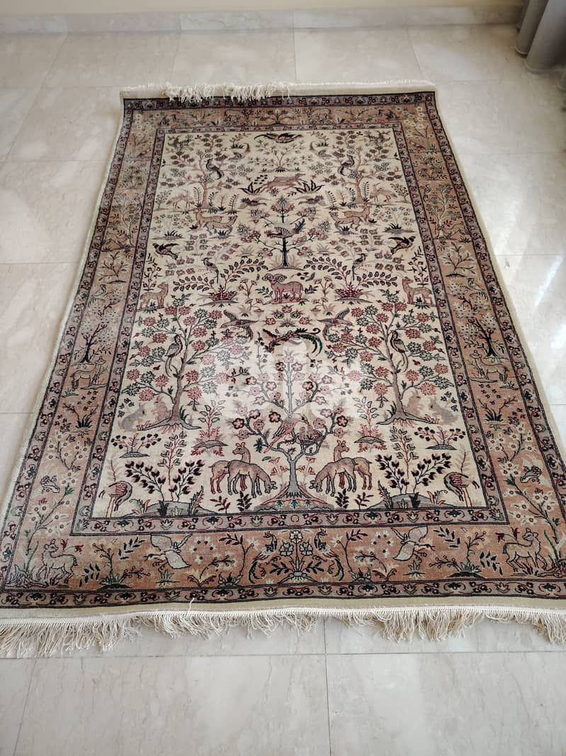 Wool carpet 0