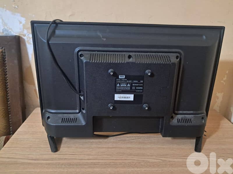 PS4 Slim + TCL TV 4